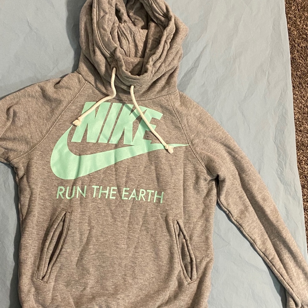 Gray High-Neck Nike Hoodie